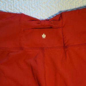 Kira Grace capri leggings